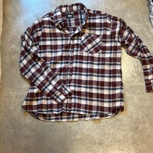 Men's flannel in Burgundy and White